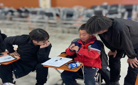 简篇-西夏区美育浸润行动——音乐学科“合心合音，情暖童心”名师工作室联盟合唱专场研修活动走进华西希望小学