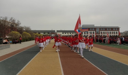简篇-西夏区华西希望小学举办第二十五届田径运动会