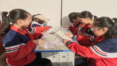 简篇-西夏区华西希望小学举办第二十五届田径运动会