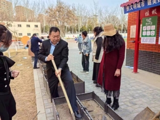 J:/我的文件/六小教学/党建资料/3.12党员活动/照片/fee9b97b568dfc89b1e738c641cc778.jpgfee9b97b568dfc89b1e738c641cc778