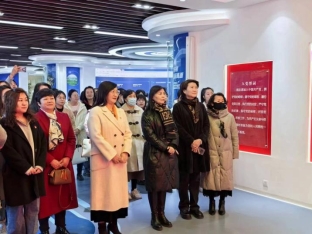 J:/我的文件/六小教学/党建资料/3.19/照片/f9006c1c6c598475a6999947b8aea4e.jpgf9006c1c6c598475a6999947b8aea4e