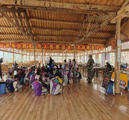 68aeee8ff1e5c7e66808ad6755d1562