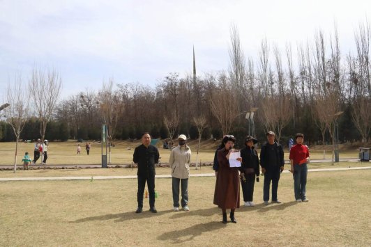 C:/Users/Hello/Desktop/放风筝活动/1.jpg1