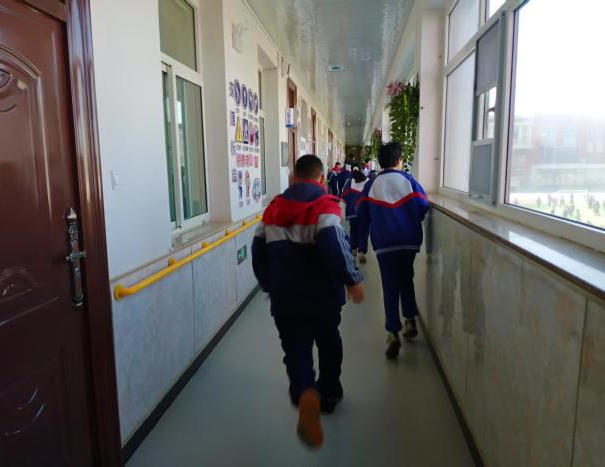 图片4.png 图片4.png