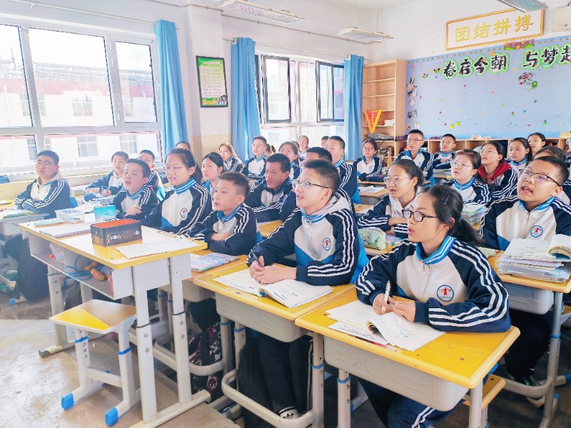 0cf637bdca2ec7ab15adb16014c1f0c.jpg image