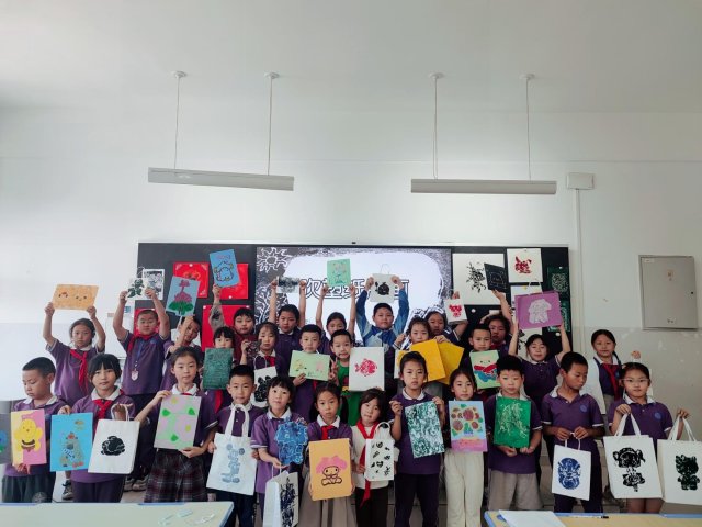 C:/Users/Administrator/Desktop/000.jpg000