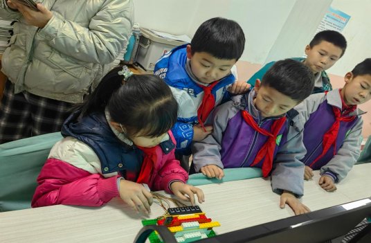 9b740abc4e81142f9087683f39d4e17