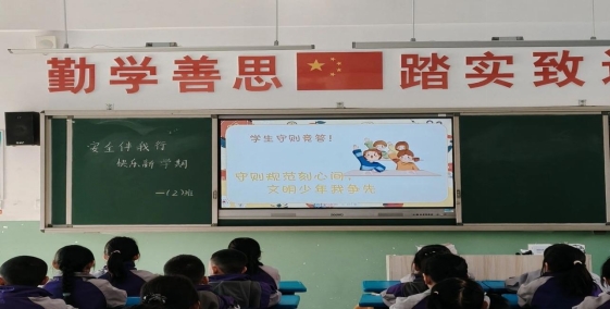 d404f94325468e114677a4a00a2323fb