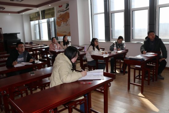 G:/2025年/01 教学/0228 市教育局教研室视导秦宁/评课/历史 (6).JPG历史 (6)