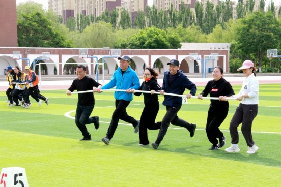 C:UserszhangmiaoDesktop新建文件夹运动会挑选撑杆跑 (2).JPG