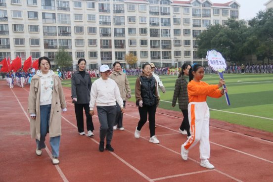 ce941e7f67670e8c0cd9f84823e9712