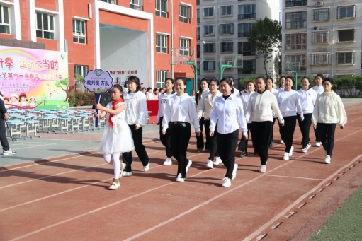 9774d08bc1eed68d1d40e254007aea1