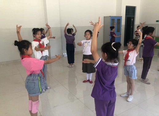 C:\Users\ADMINI~1\AppData\Local\Temp\WeChat Files\79b2f258cce8b53674f1ef263ac461b.jpg