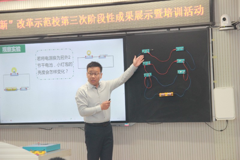 物理——代豫皖.JPG
