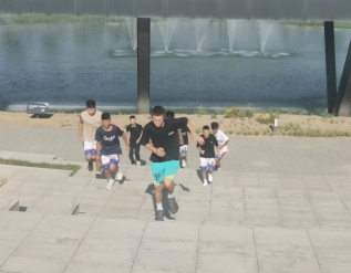 C:\Users\aAAA\AppData\Local\Temp\WeChat Files\fab9351733345b8b06d57f9e624e02d.jpg