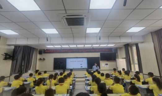 09d043f9fcbd16bcdcc68ce289a94f2