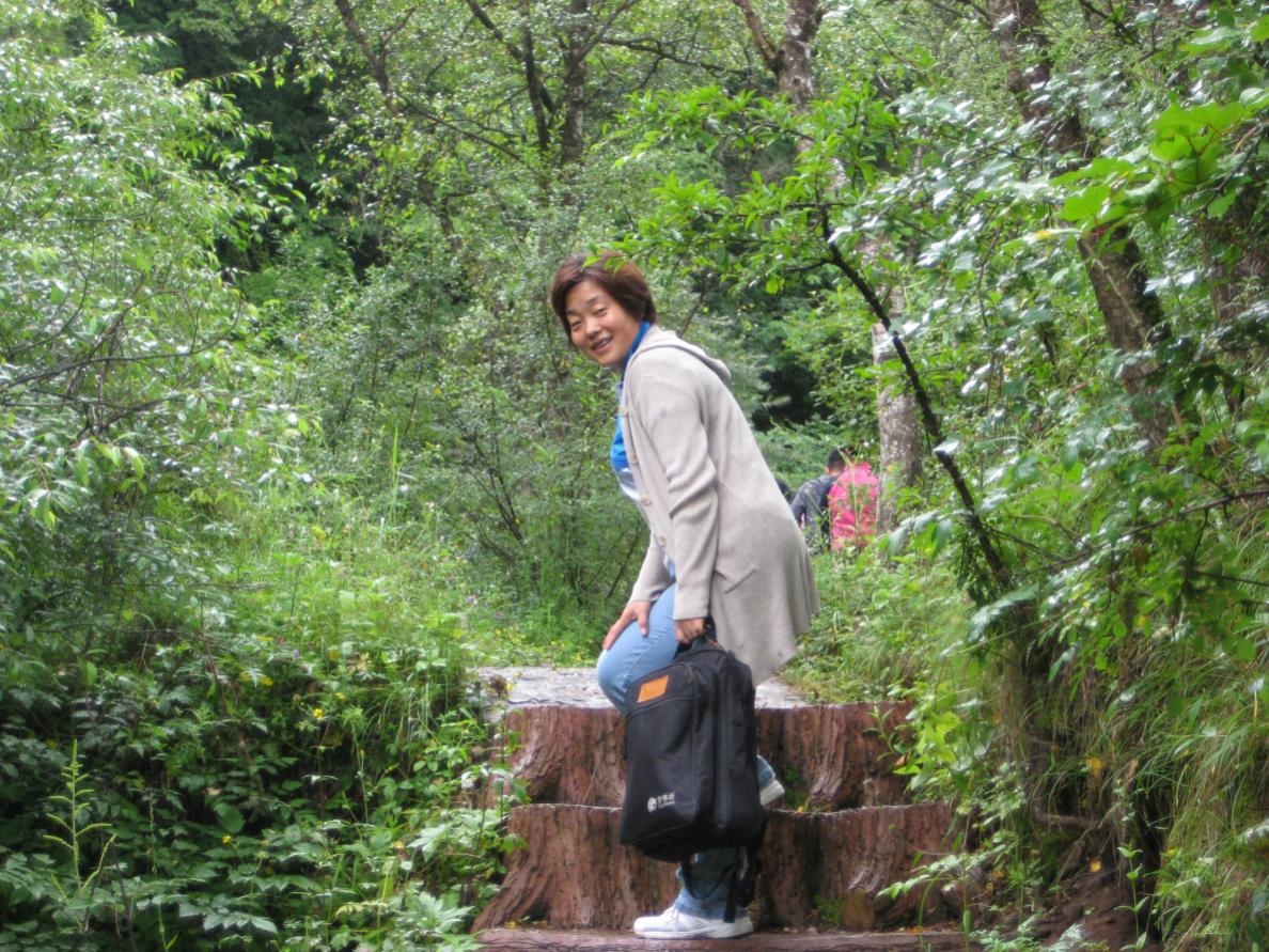 个人照片.jpg 个人照片.jpg