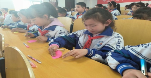 mmexport1679994377618