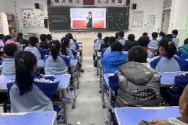 C:/Users/Administrator/Desktop/新建文件夹 (2)/四4.jpg四4