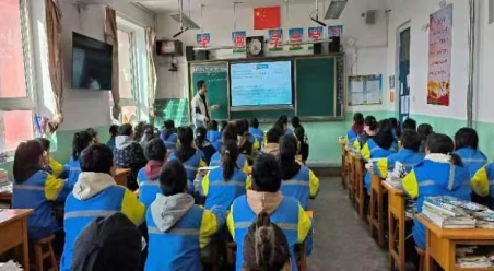 df5add7a5b541a809c5ab0b29a7375a