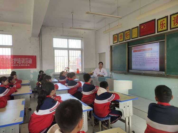 简篇-银川市“千人万场”应急救护培训活动走进华西希望小学