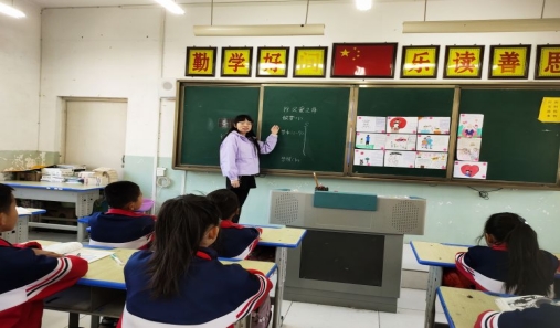 简篇-西夏区华西希望小学开展每周“素课日”活动