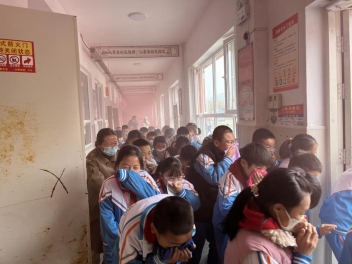 b9f9f15bb3abfa87ff01d1b9b832373