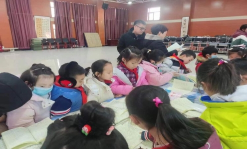 简篇-“写好中国字 做好中国人”——记华西希望小学优秀作业展示活动