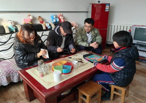 简篇-嘉实基金客户年“点亮家乡”悦读计划暨嘉实·桂馨乡村悦读空间公益项目启动仪式在华西希望小学举行