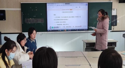 简篇-优化作业设计，提升学习能力——华西希望小学开展"双减"背景下高效作业设计研讨活动