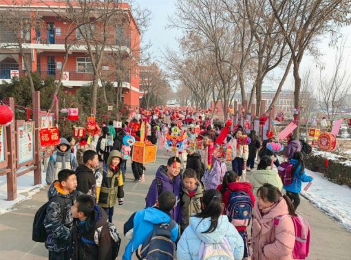 简篇-“灯起初春时，喜乐闹元宵”——华西希望小学元宵节系列活动