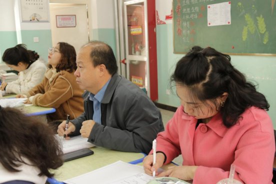 H:/2025年/01 教学/0313 市教育局教研室视导十中/化学1 (5).JPG化学1 (5)