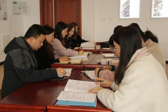 H:/2025年/01 教学/0313 市教育局教研室视导十中/评课/历史 (2).JPG历史 (2)