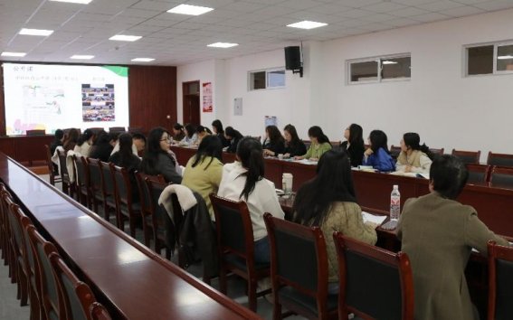 校本教研-英 (4)