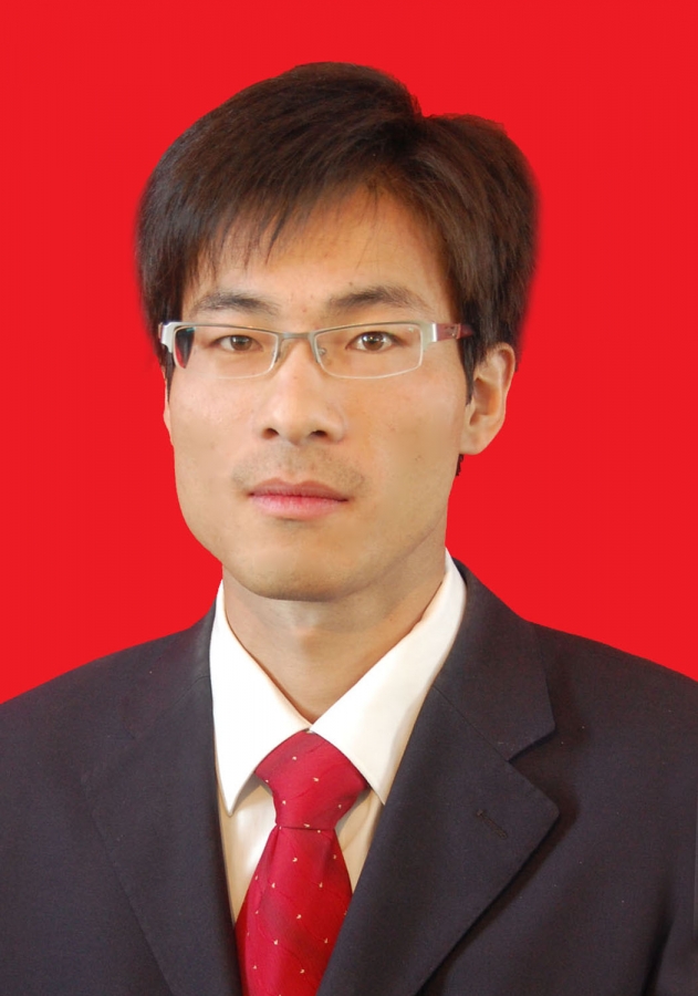 秦鹏英语一级教师