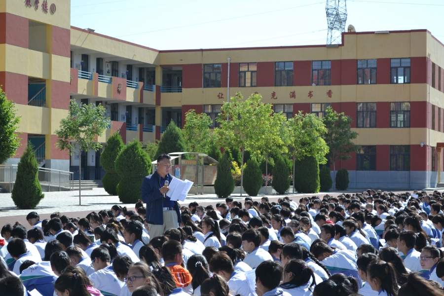 马宏斌英语名师工作室在闽宁中学开展教学研讨活动 - 永宁县闽宁中 