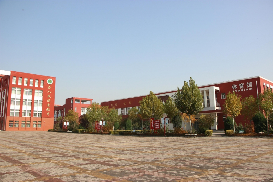 别样的二中校园风景 - 石嘴山市第二中学 - 宁夏教育资源公共服务平台