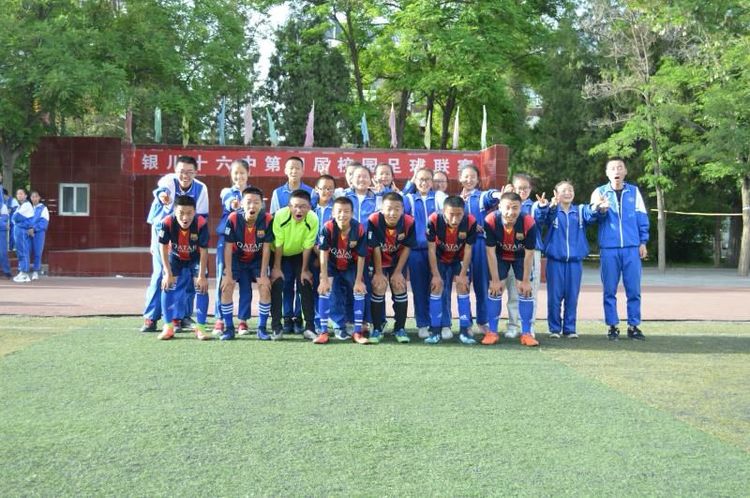 银川市第十六中学第五届校园足球联赛火热进行中