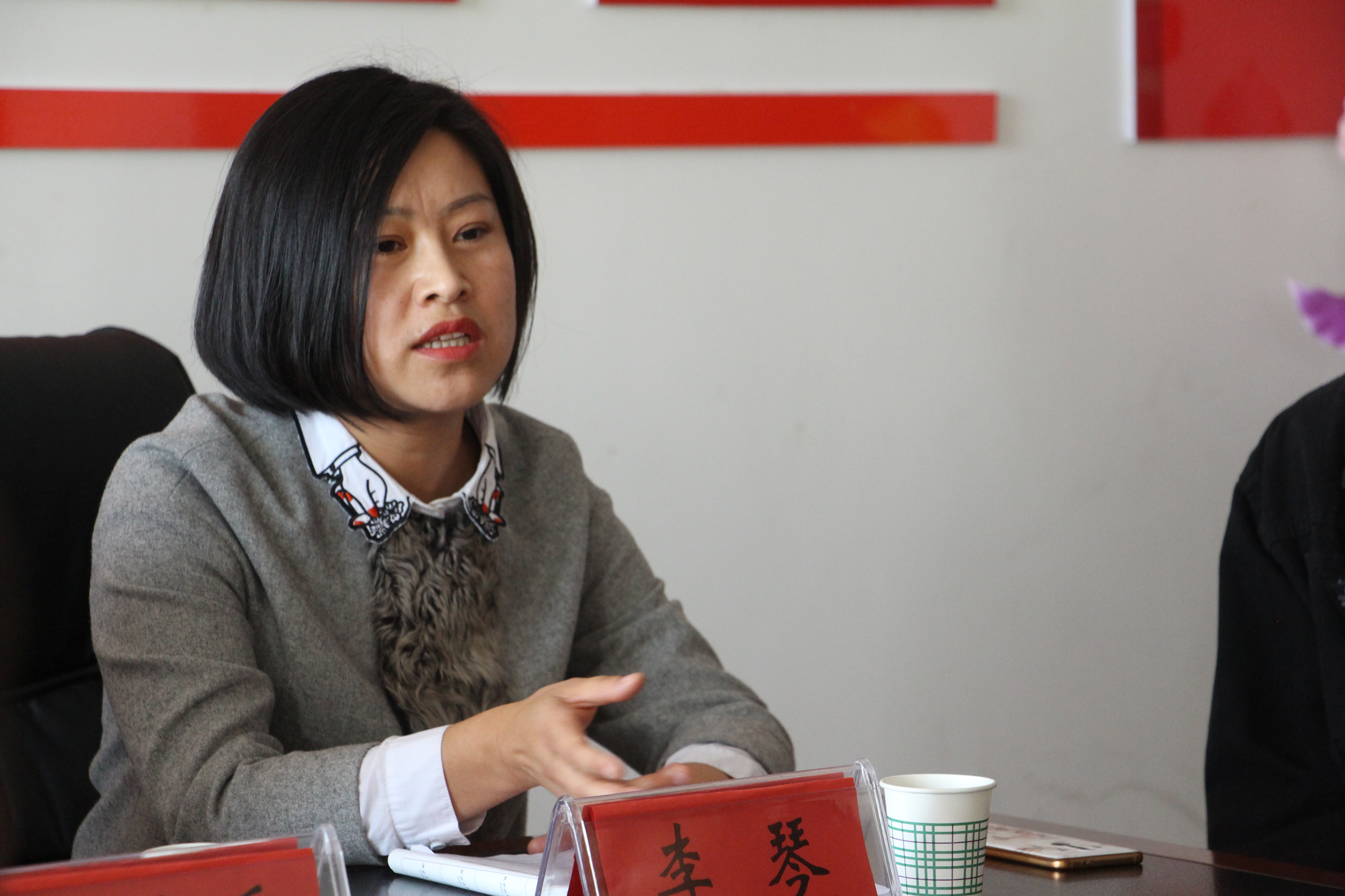 图片新闻‖宁夏大学政法学院赴中卫中学"不忘初心,牢记使命"主题教育