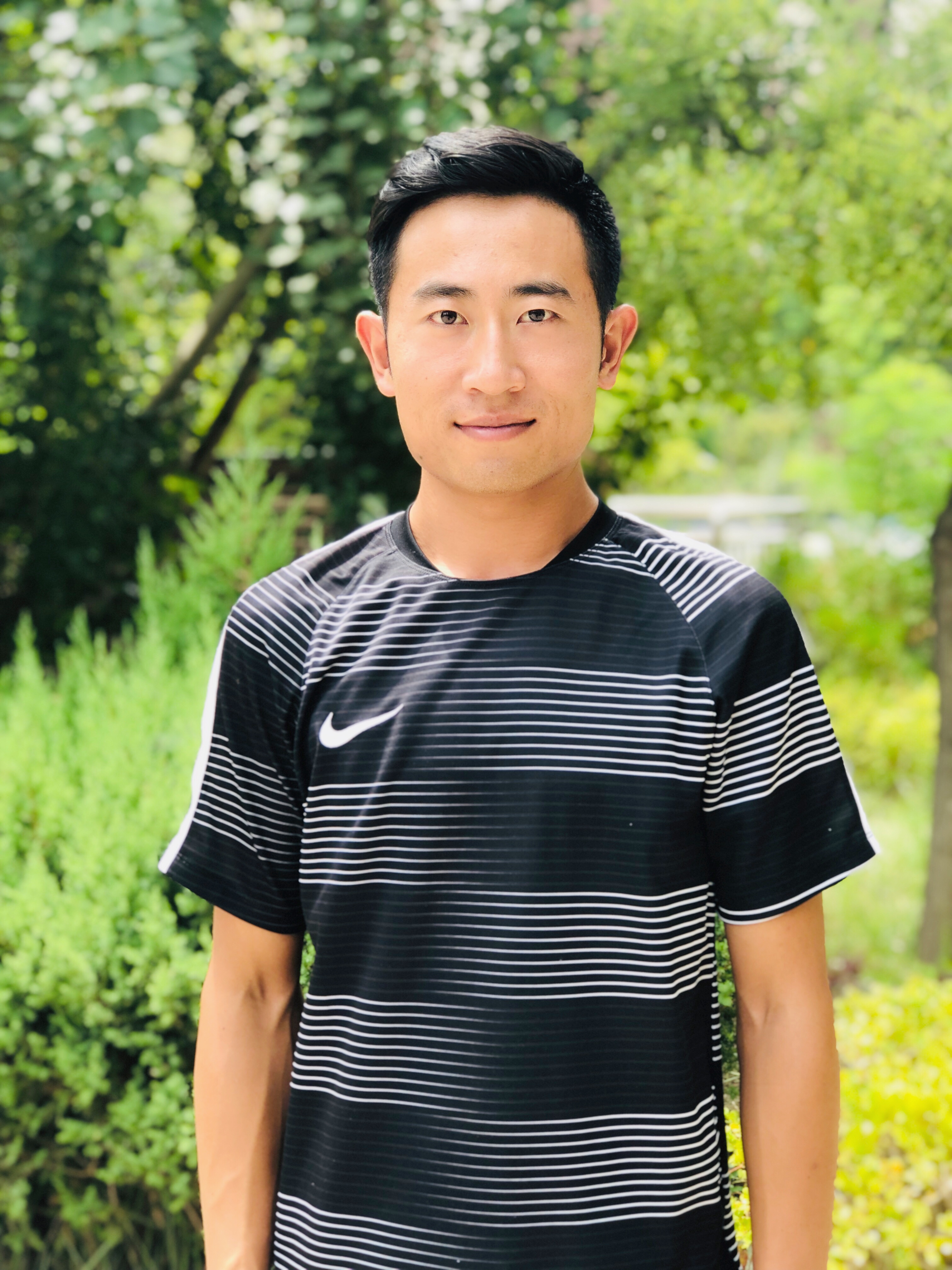 周鹤鸣副书记-叶兰 >校园风采更多 西夏区实验小学举办"享受快乐走