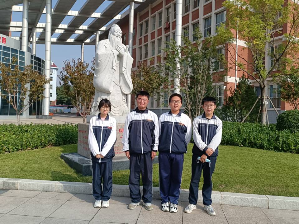 1664501298553524.jpg 全体获奖学生合影.jpg